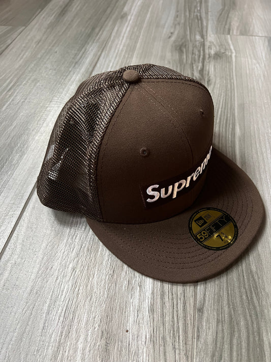 Supreme SS22 Box Logo Mesh Back New Era Brown